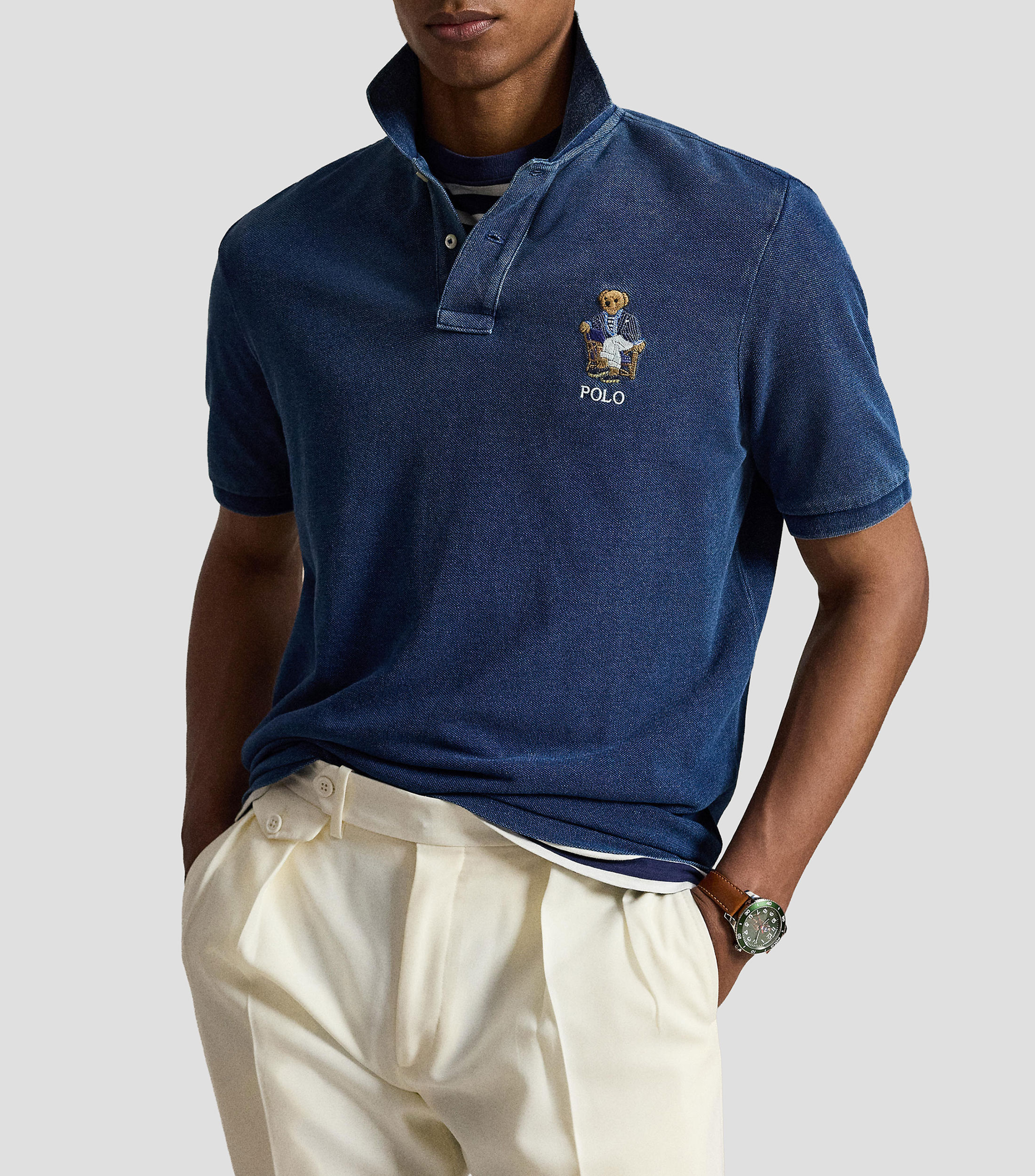 Playera tipo polo con manga corta estampada Hombre